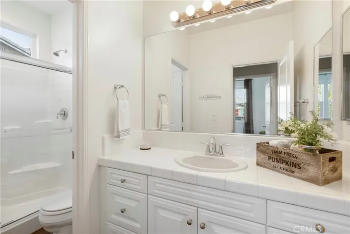 223 Parkview Court, Calimesa, California 92320