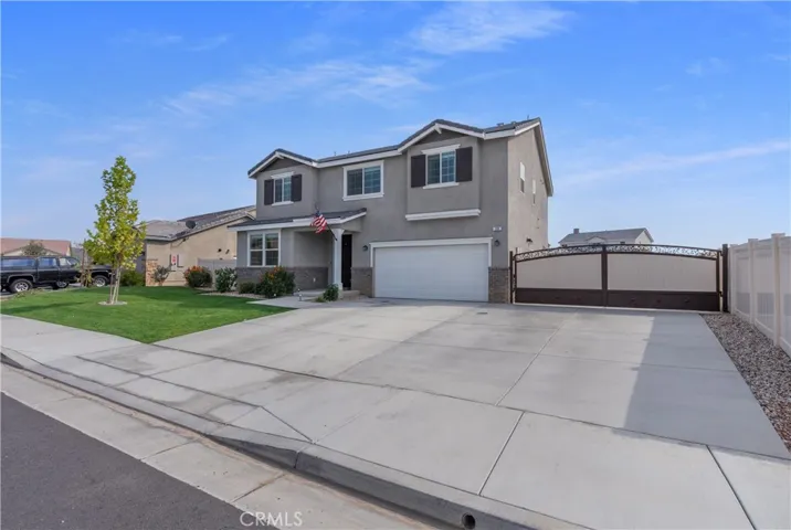 223 Parkview Court, Calimesa, California 92320