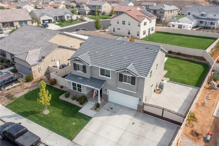 223 Parkview Court, Calimesa, California 92320