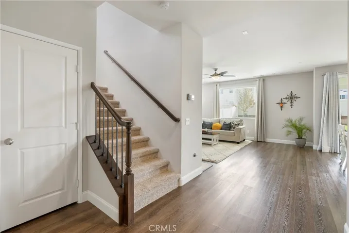 223 Parkview Court, Calimesa, California 92320