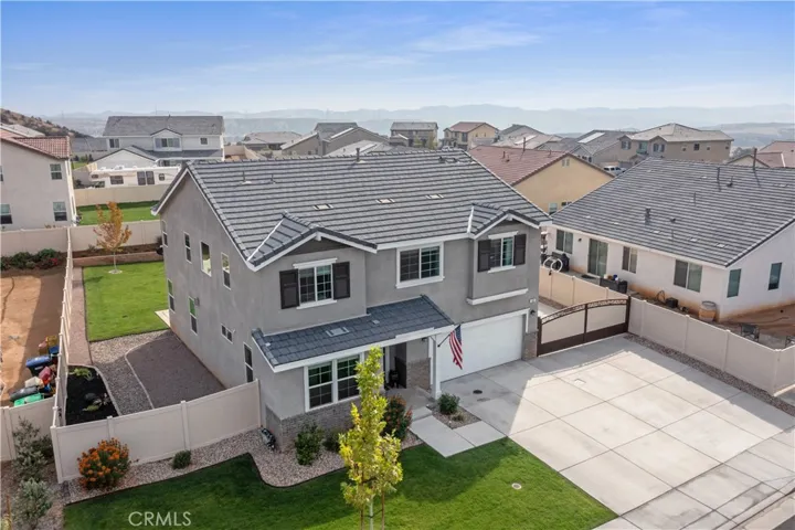 223 Parkview Court, Calimesa, California 92320