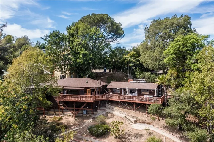 11543 Laurelcrest Drive, Studio City, California 91604