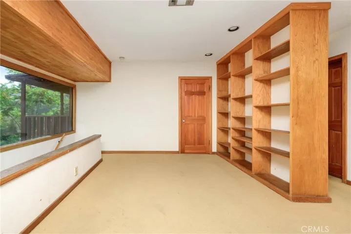11543 Laurelcrest Drive, Studio City, California 91604