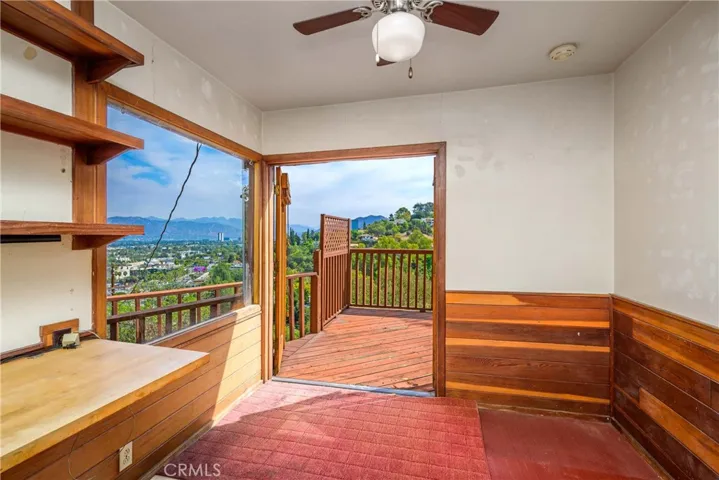11543 Laurelcrest Drive, Studio City, California 91604