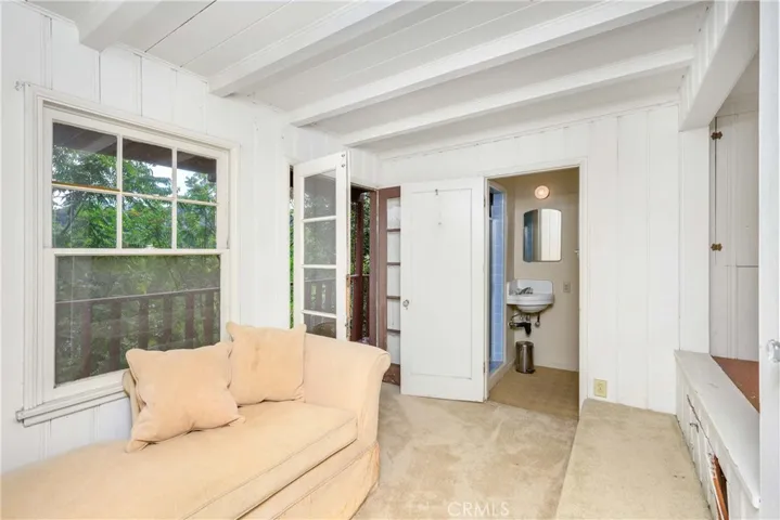 11543 Laurelcrest Drive, Studio City, California 91604