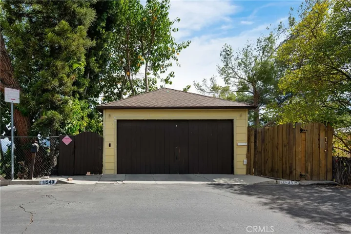 11543 Laurelcrest Drive, Studio City, California 91604