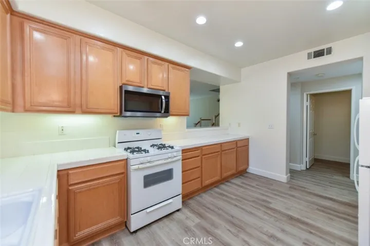 108 Timberwood, Irvine, California 92620