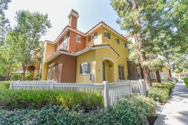 108 Timberwood, Irvine, California 92620