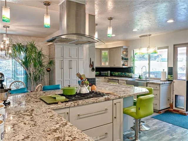 15004 Daffodil Avenue, Canyon Country, California 91387