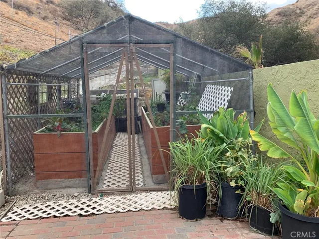 15004 Daffodil Avenue, Canyon Country, California 91387