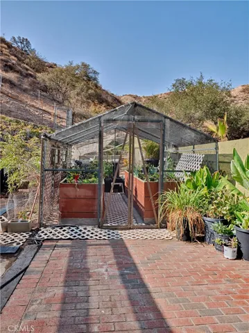 15004 Daffodil Avenue, Canyon Country, California 91387