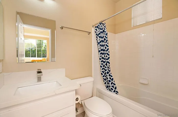 16156 Cayenne Creek Rd, San Diego, California 92127