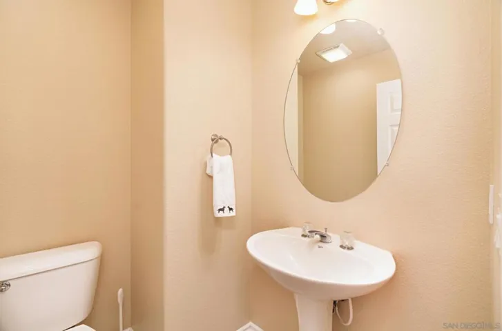 16156 Cayenne Creek Rd, San Diego, California 92127