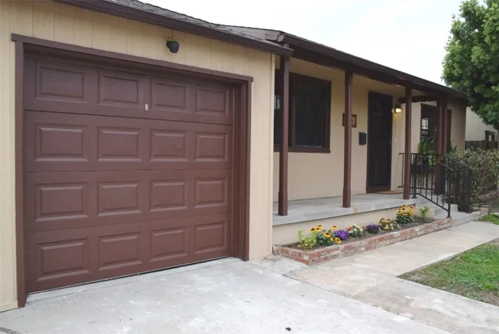 5514 W 122nd Street, Hawthorne, California 90250