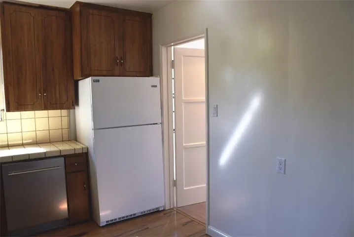 5514 W 122nd Street, Hawthorne, California 90250