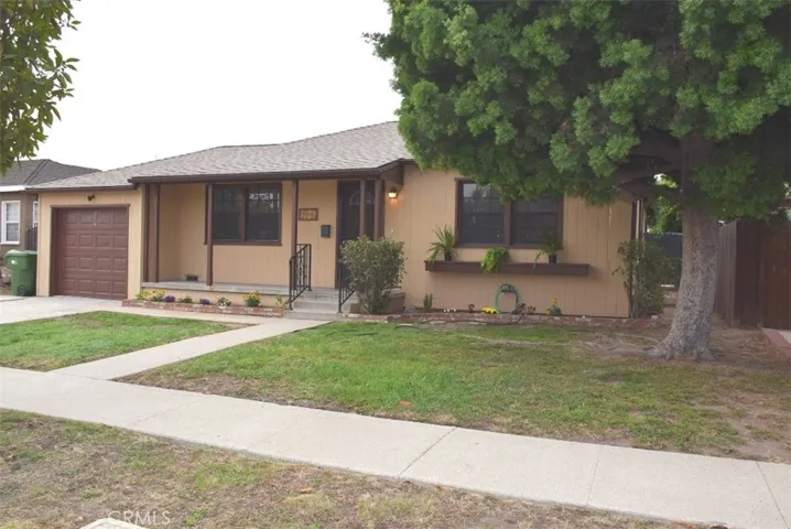 5514 W 122nd Street, Hawthorne, California 90250
