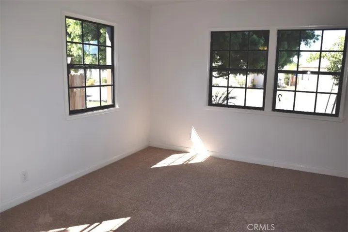 5514 W 122nd Street, Hawthorne, California 90250