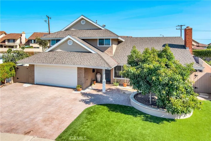 9853 Toucan Circle, Fountain Valley, California 92708