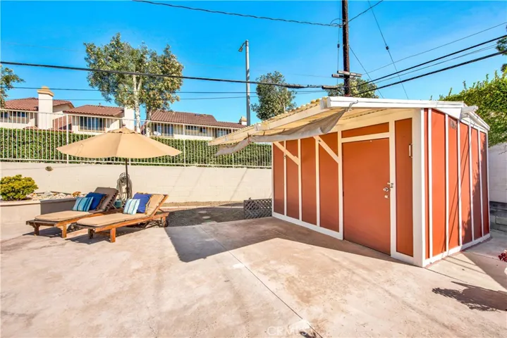 9853 Toucan Circle, Fountain Valley, California 92708