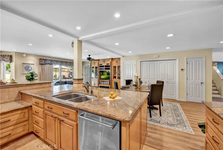 9853 Toucan Circle, Fountain Valley, California 92708