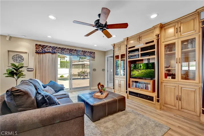 9853 Toucan Circle, Fountain Valley, California 92708