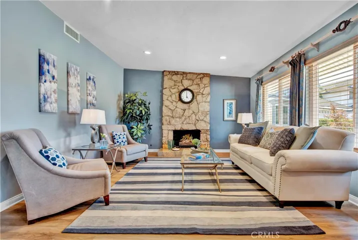 9853 Toucan Circle, Fountain Valley, California 92708