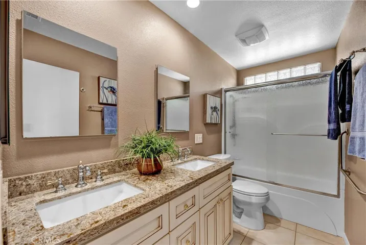 9853 Toucan Circle, Fountain Valley, California 92708