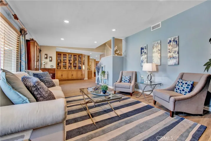 9853 Toucan Circle, Fountain Valley, California 92708