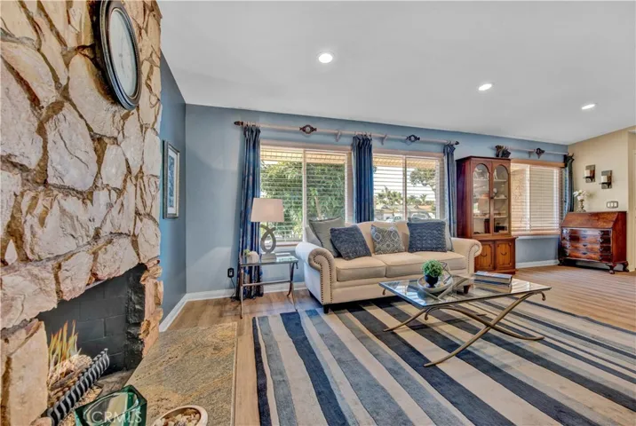 9853 Toucan Circle, Fountain Valley, California 92708