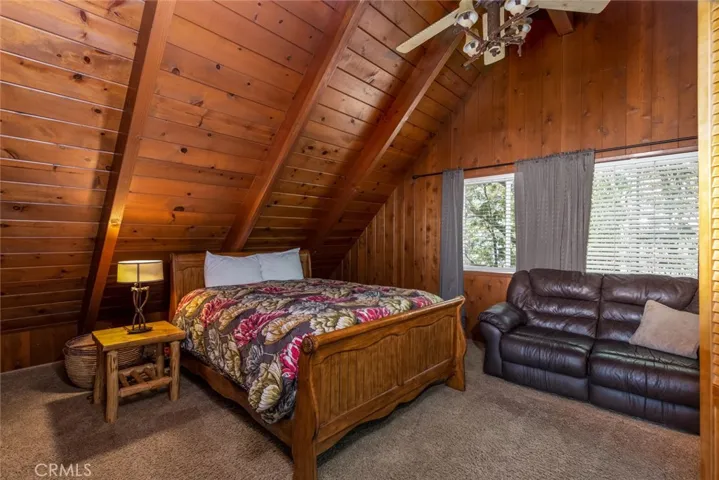 1208 Yosemite Drive, Lake Arrowhead, California 92352