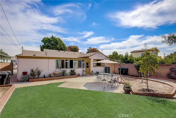 15519 Halcourt Avenue, Norwalk, California 90650