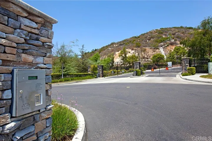 732 Kirkwall Drive, San Marcos, California 92069