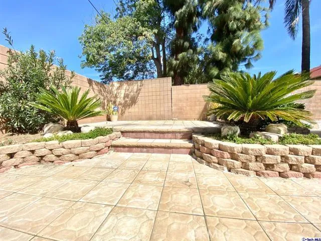 8201 Mary Ellen Avenue, North Hollywood, California 91605