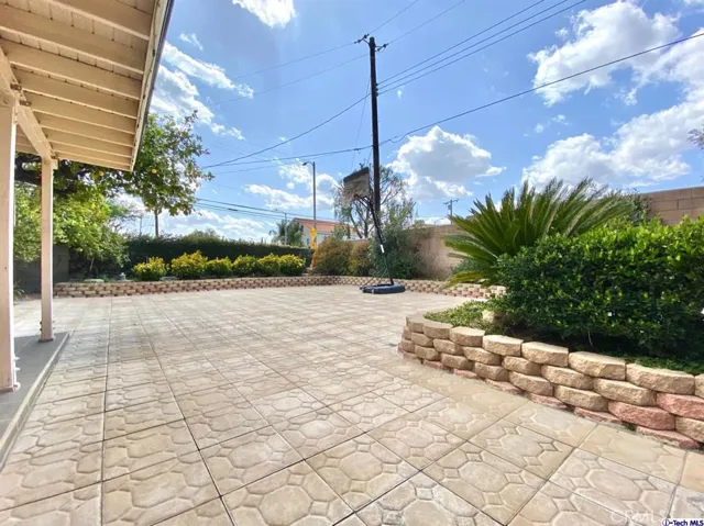 8201 Mary Ellen Avenue, North Hollywood, California 91605