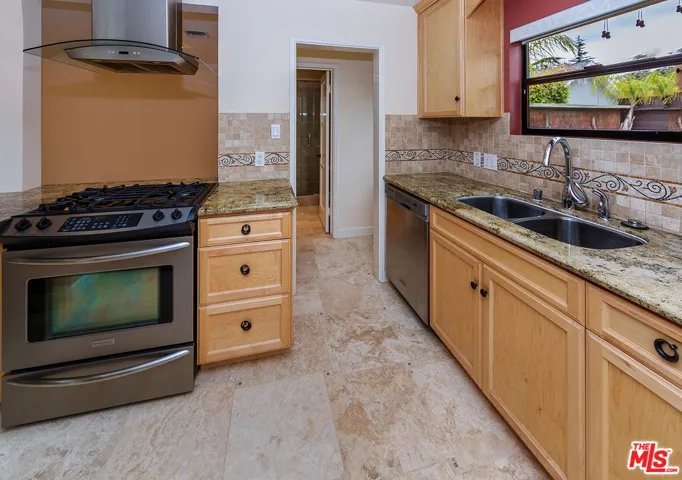 4176 Lafayette Place, Culver City, California 90232