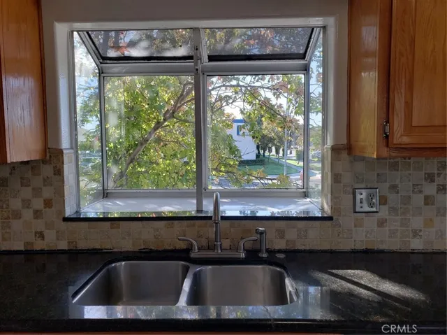 1660 W 220th Street 1, Torrance, California 90501