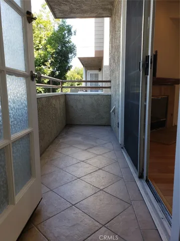 1660 W 220th Street 1, Torrance, California 90501