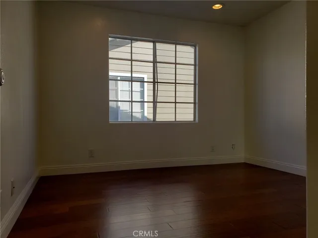 1660 W 220th Street 1, Torrance, California 90501