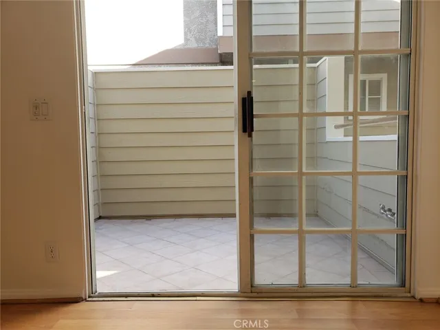 1660 W 220th Street 1, Torrance, California 90501