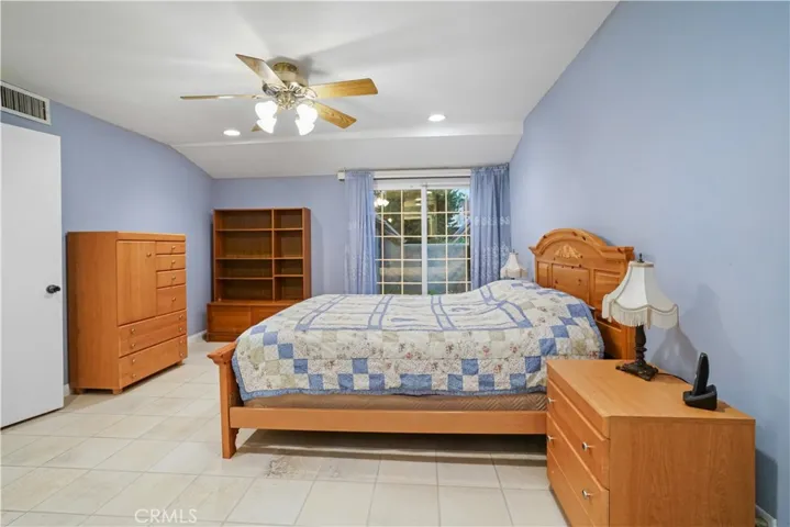 9930 Owensmouth Avenue 3, Chatsworth, California 91311