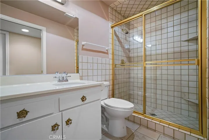 9930 Owensmouth Avenue 3, Chatsworth, California 91311