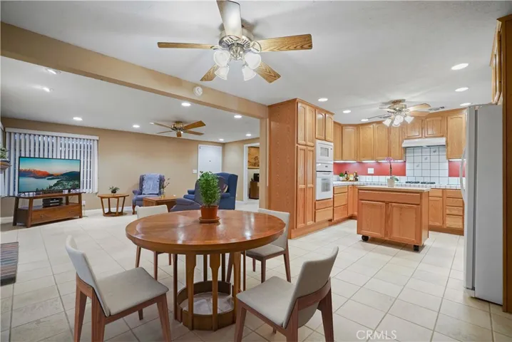 9930 Owensmouth Avenue 3, Chatsworth, California 91311
