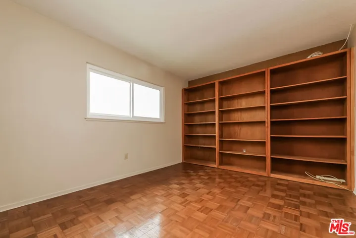 17902 Wellbank Lane, Huntington Beach, California 92649
