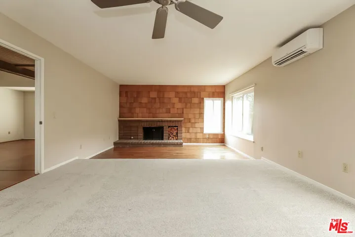 17902 Wellbank Lane, Huntington Beach, California 92649