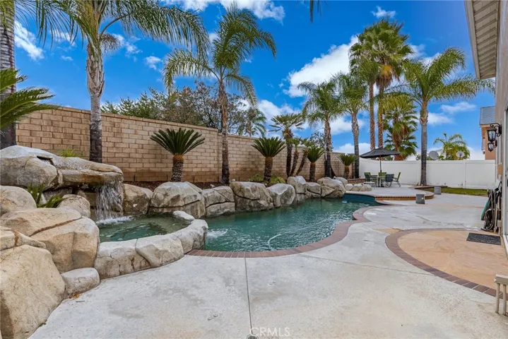 2994 Veranda Lane, Corona, California 92882