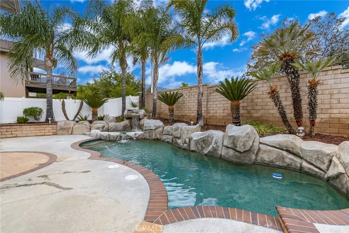 2994 Veranda Lane, Corona, California 92882