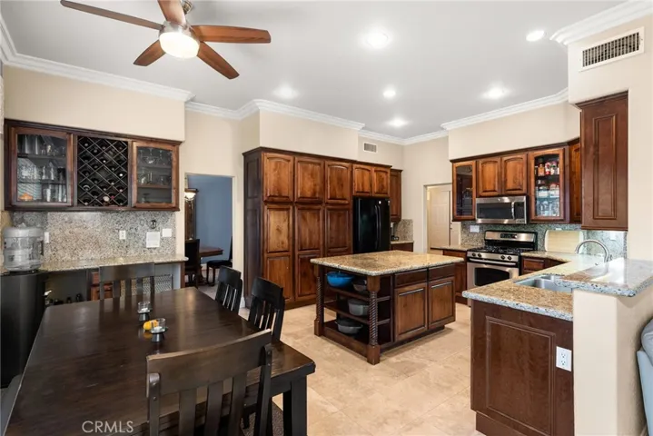 2994 Veranda Lane, Corona, California 92882