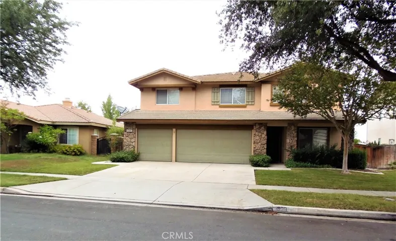 1399 Pinewood Drive, Corona, California 92881