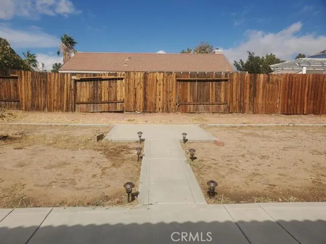 13112 Princeton Drive, Victorville, California 92392
