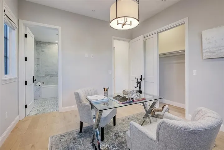 3513 Ashwood Avenue, Los Angeles, California 90066